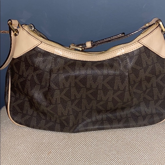 Michael Kors bag - Picture 2 of 4